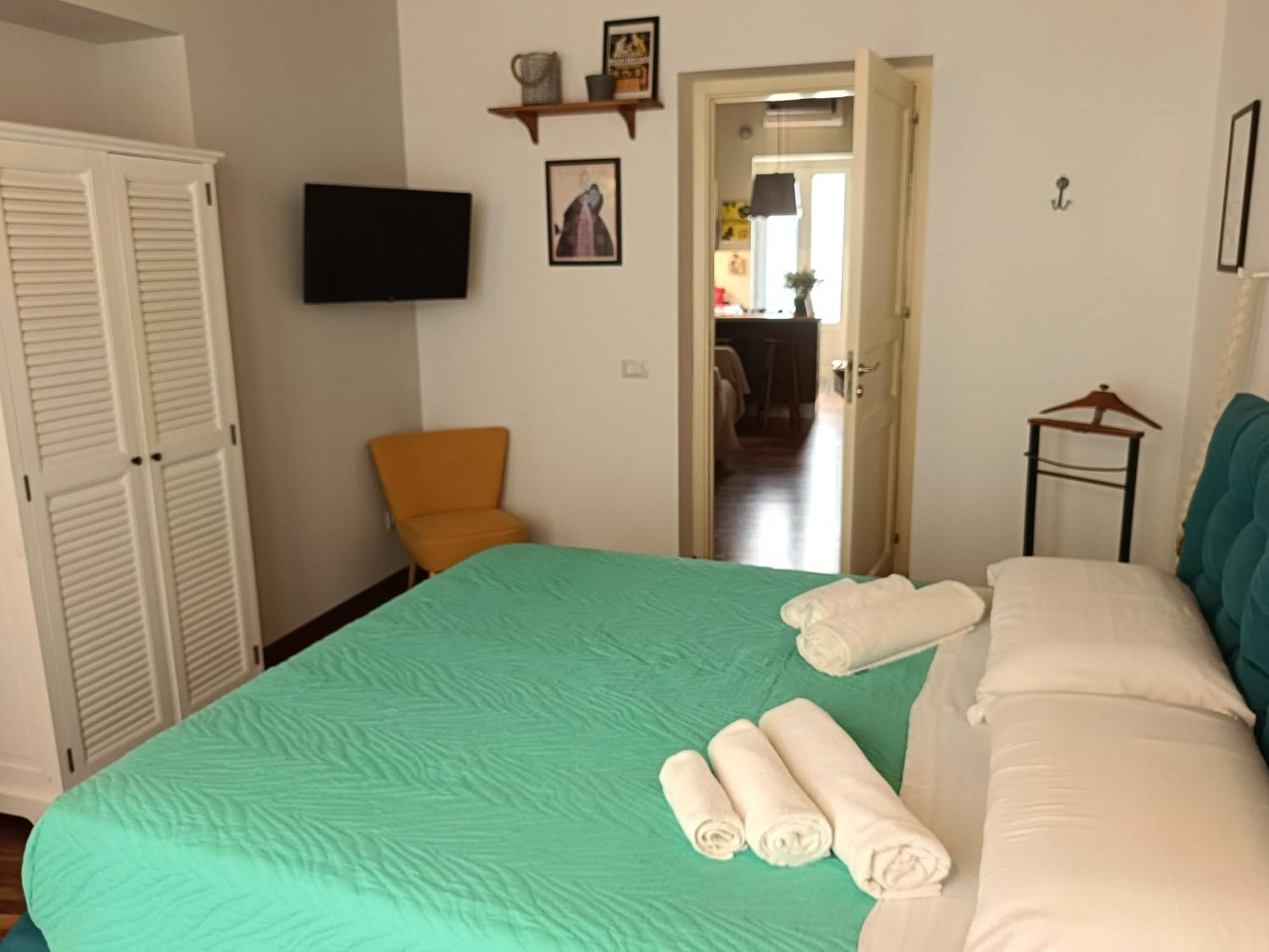 We # Are Ai Cassarelli Apartamento Palermo Exterior foto