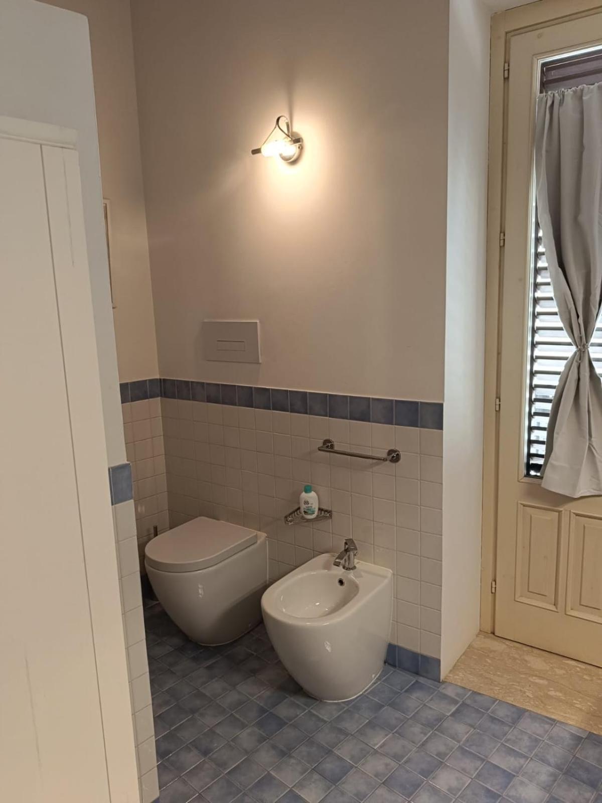 We # Are Ai Cassarelli Apartamento Palermo Exterior foto